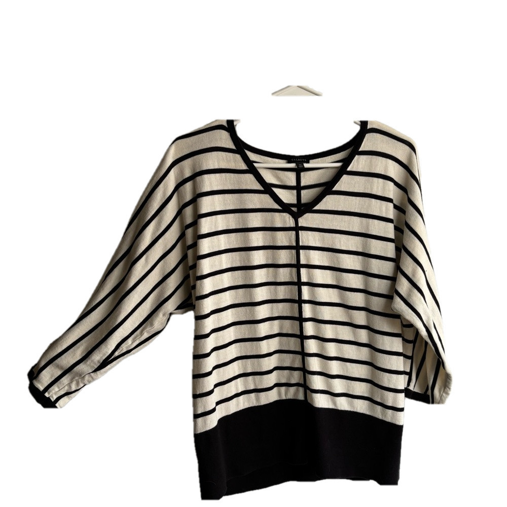 Talbots vneck sweater with winged sleeves and ribbed waist.   XLarge